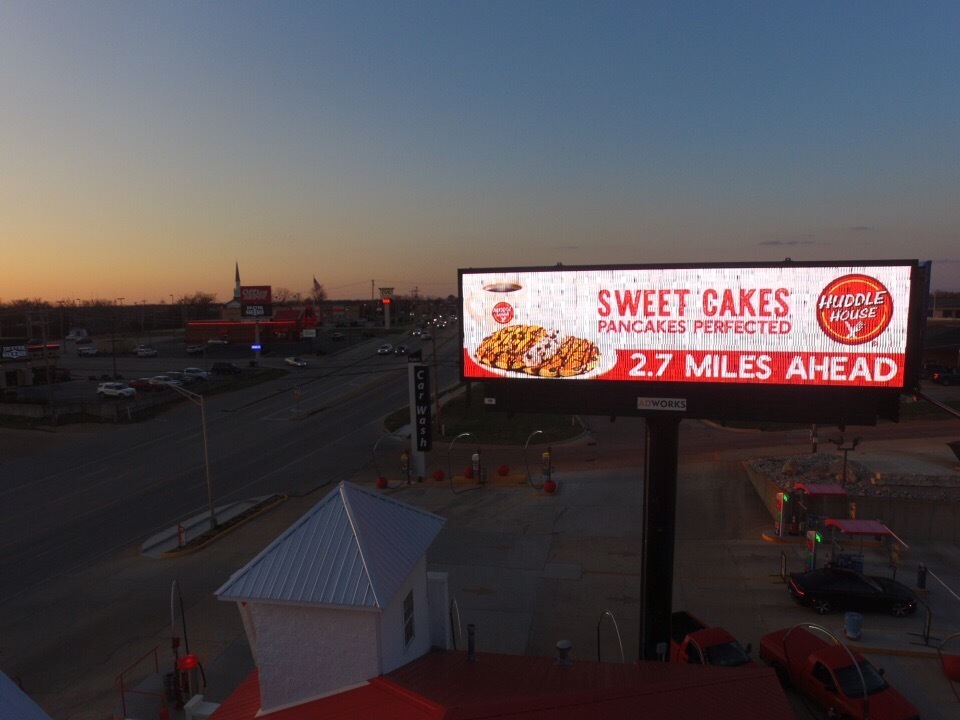IMG_5871_1280_1280_oriented Sign